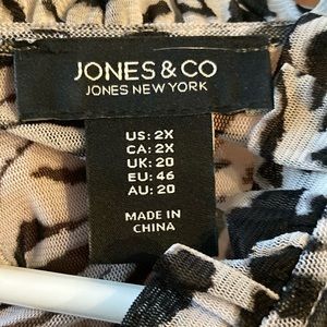 Jones NewYork, worn once. Sz 2X.
